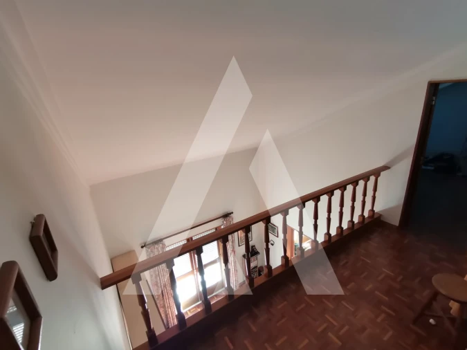 Moradia T4 para Venda em Loures Foto 12