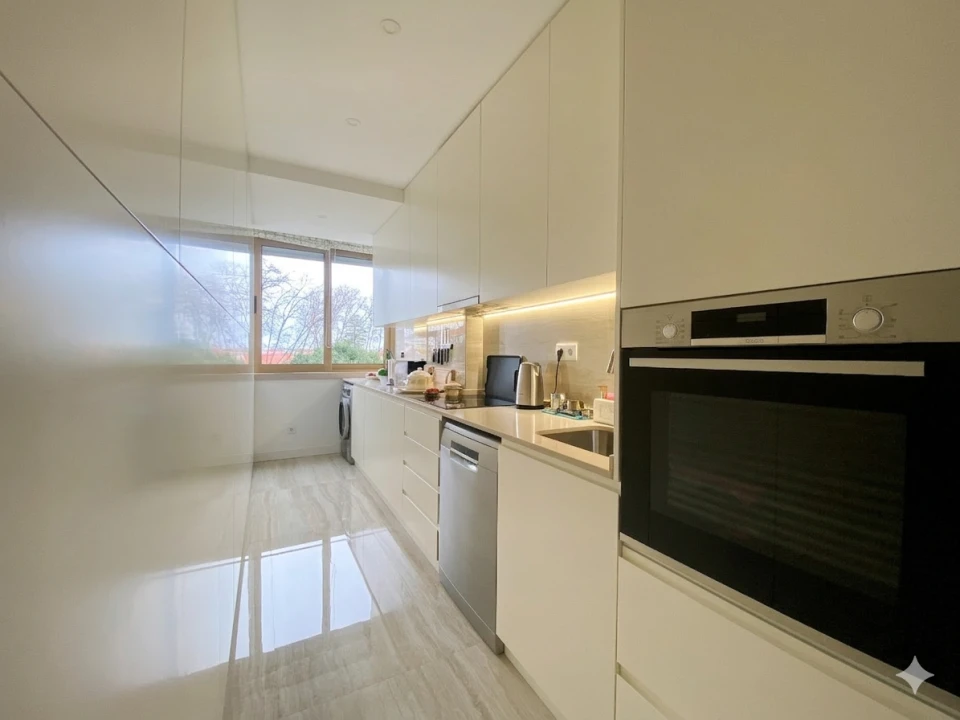 Apartamento T2 para Venda em Oeiras e São Julião da Barra, Paço de Arcos e Caxias Foto 7