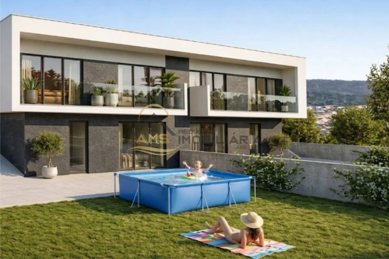 Moradia T3 para Venda em Golães Foto 3