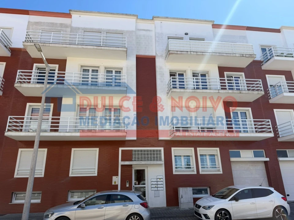 Apartamento T4 para Venda em Peniche Foto 7