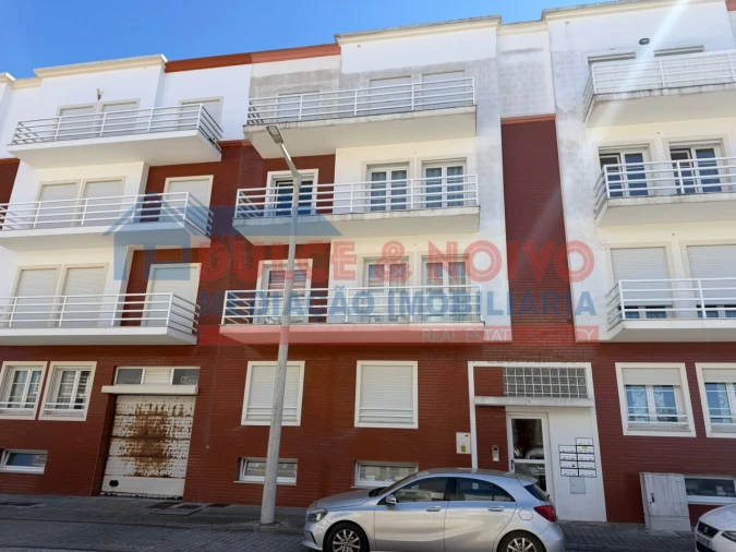 Apartamento T4 para Venda em Peniche Foto 4