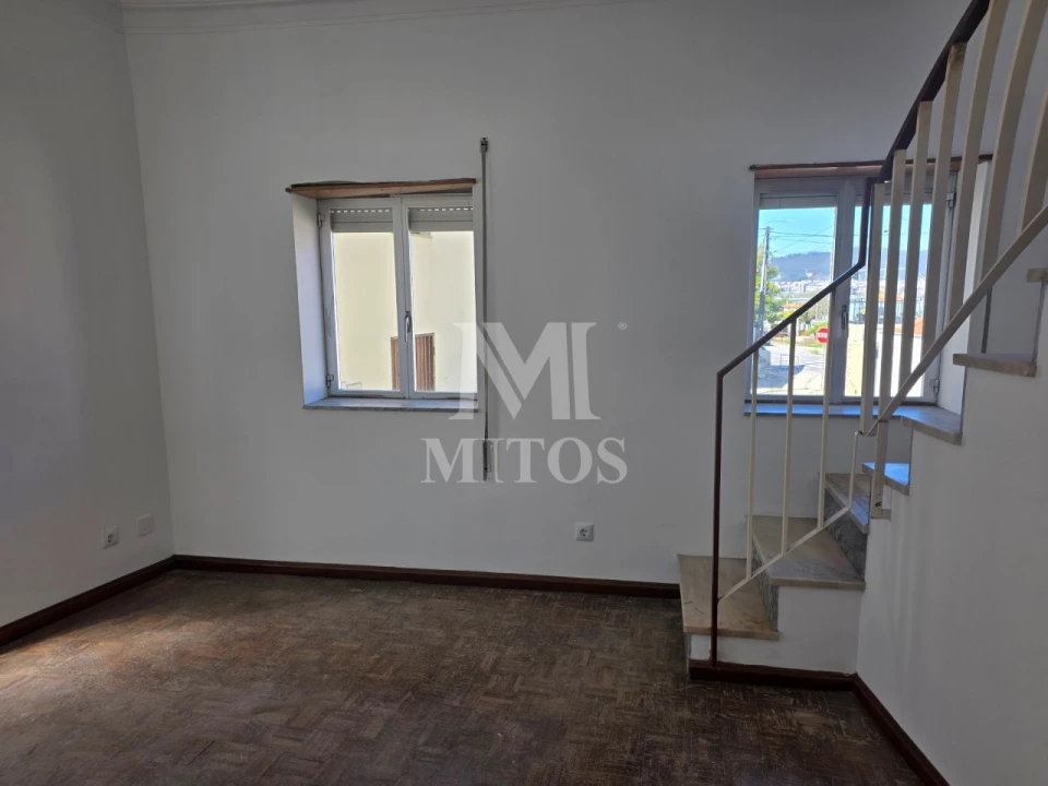 Moradia T2 para Venda em Darque Foto 4