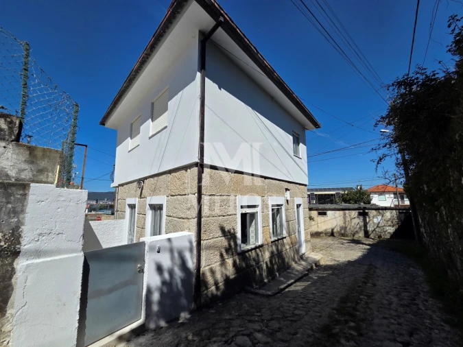 Moradia T2 para Venda em Darque Foto 14