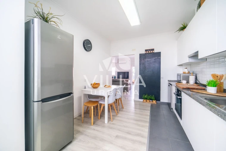 Apartamento T4 para Venda em Corroios Foto 15