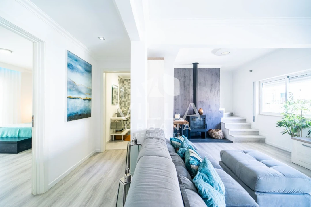 Apartamento T4 para Venda em Corroios Foto 19