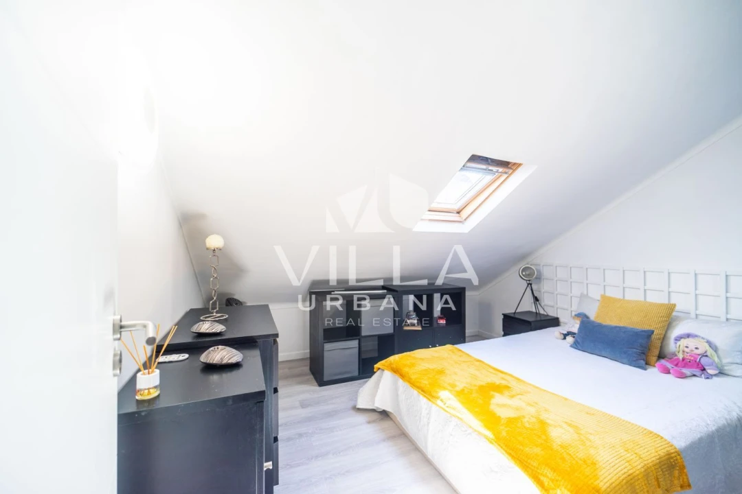 Apartamento T4 para Venda em Corroios Foto 29