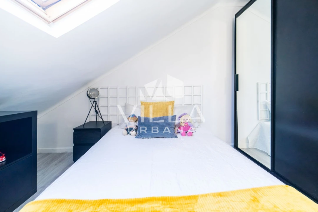 Apartamento T4 para Venda em Corroios Foto 28