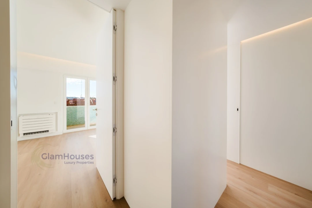 Apartamento T3 para Venda em Alvalade Foto 8