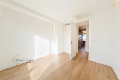 Apartamento T3 para Venda em Alvalade