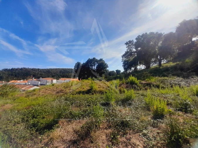 Moradia T3 para Venda em Salir de Matos Foto 10