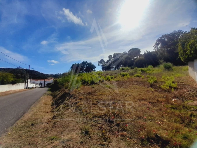 Moradia T3 para Venda em Salir de Matos Foto 19