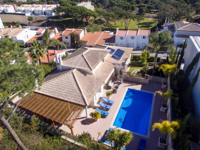 Moradia T4 para Arrendamento férias em Albufeira e Olhos de Água Foto 26