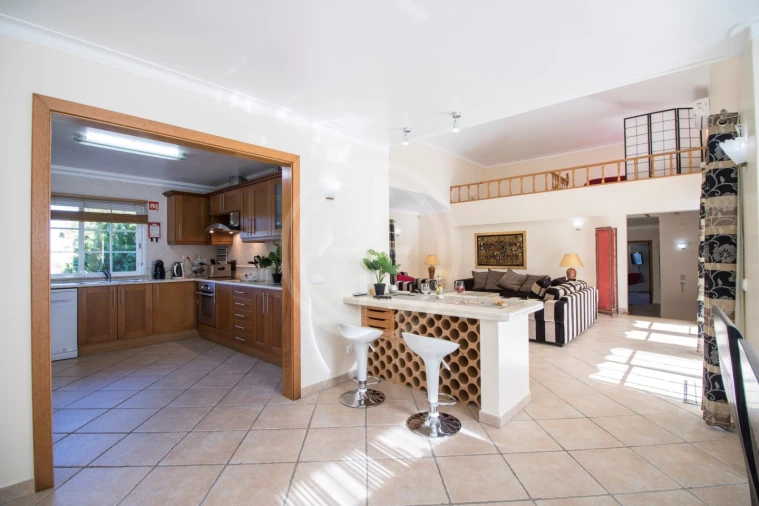 Moradia T4 para Arrendamento férias em Albufeira e Olhos de Água Foto 7