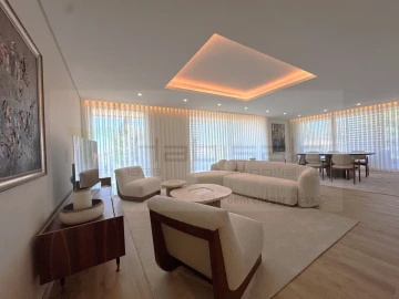 Apartamento T2 para Venda em Carcavelos e Parede