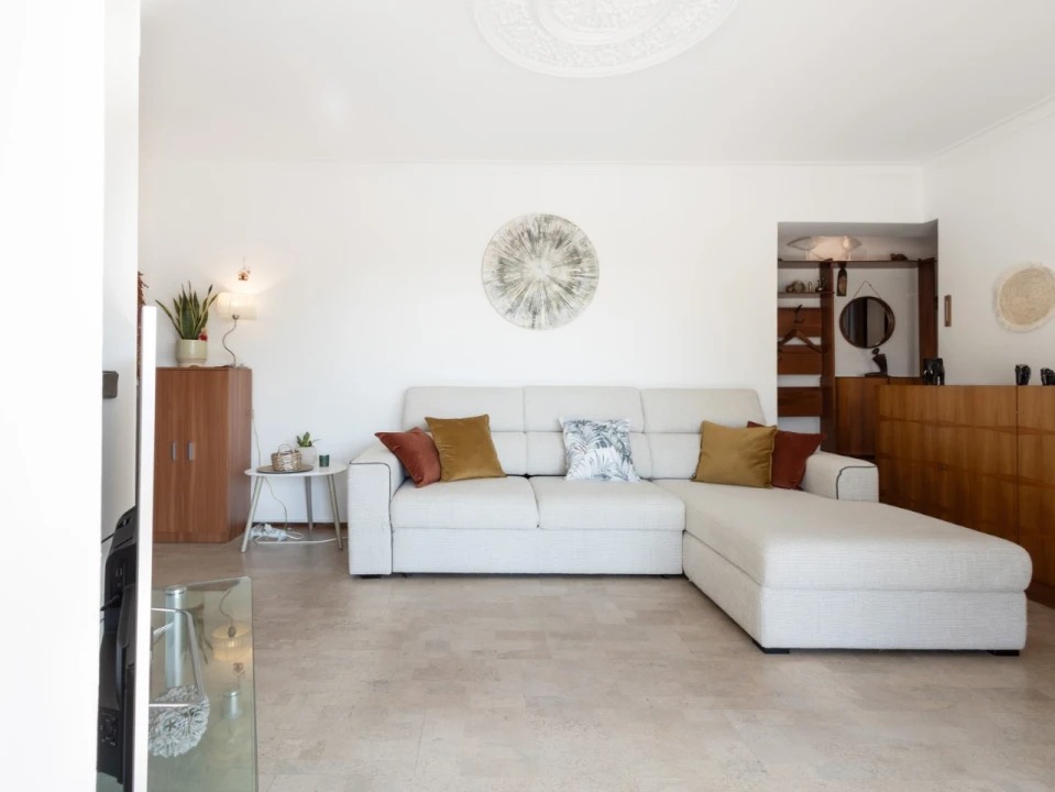 Apartamento T1 para Venda em Buarcos Foto 13