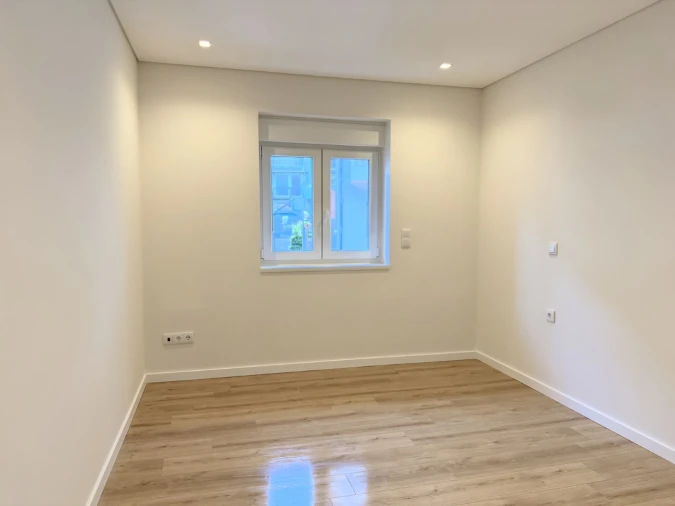 Apartamento T3 para Venda em Tavarede Foto 9