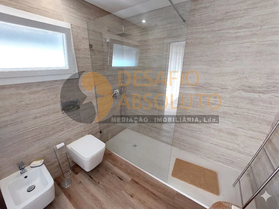 Moradia T3 para Venda em Azeitão (São Lourenço e São Simão) Foto 28