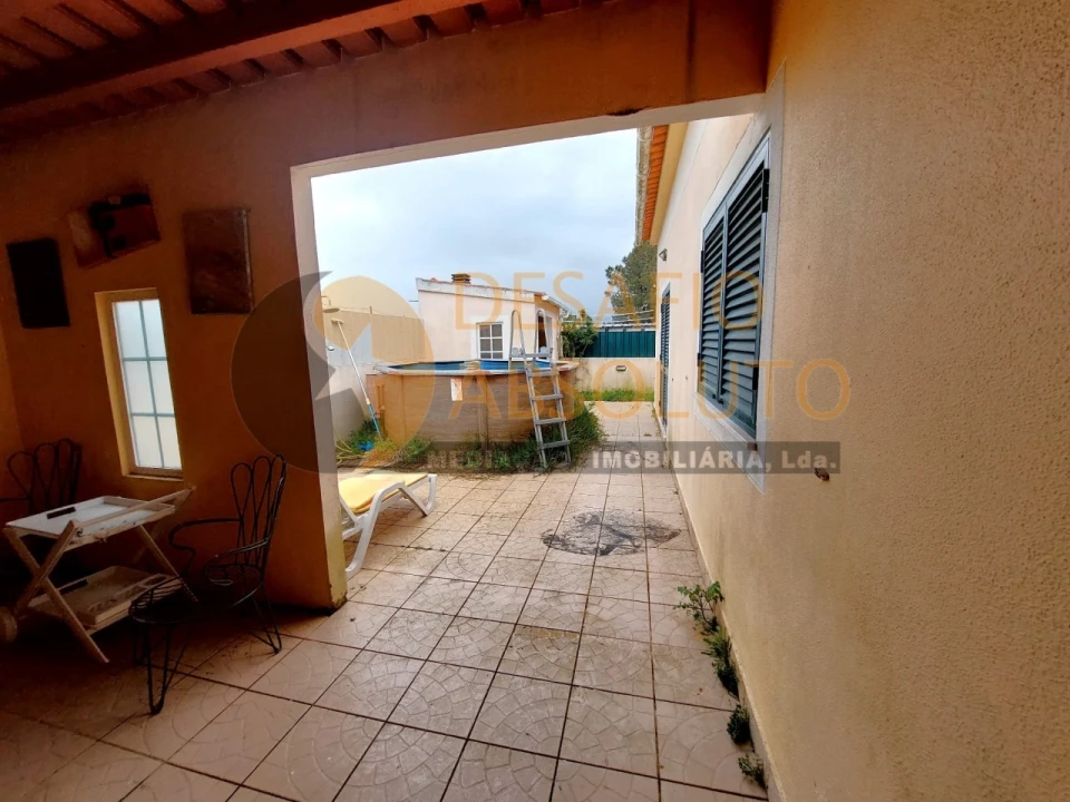 Moradia T2 para Venda em Quinta do Anjo Foto 22