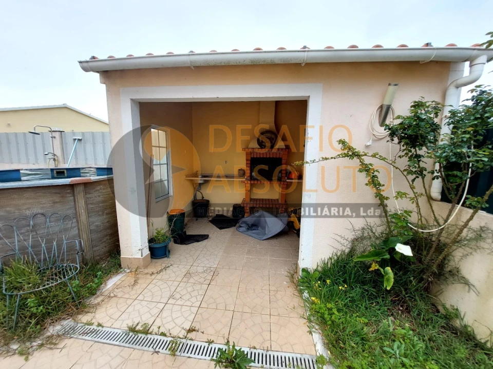 Moradia T2 para Venda em Quinta do Anjo Foto 25