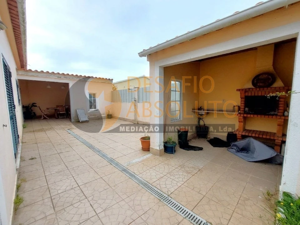 Moradia T2 para Venda em Quinta do Anjo Foto 20