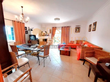 Moradia T2 para Venda em Quinta do Anjo