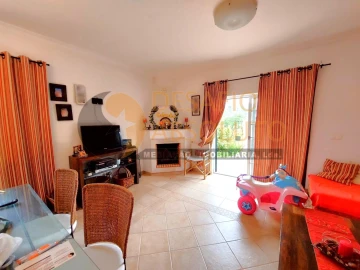 Moradia T2 para Venda em Quinta do Anjo