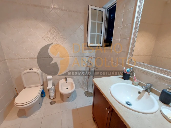 Moradia T2 para Venda em Quinta do Anjo Foto 18