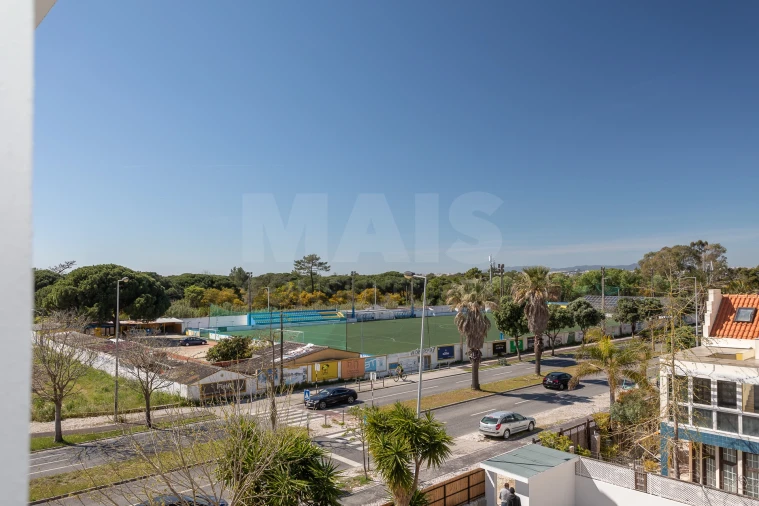 Apartamento T1 para Arrendamento em Costa da Caparica Foto 9