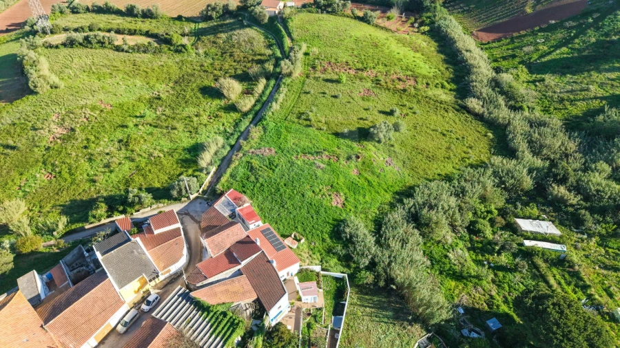 Terreno para Venda em Dois Portos e Runa Foto 9
