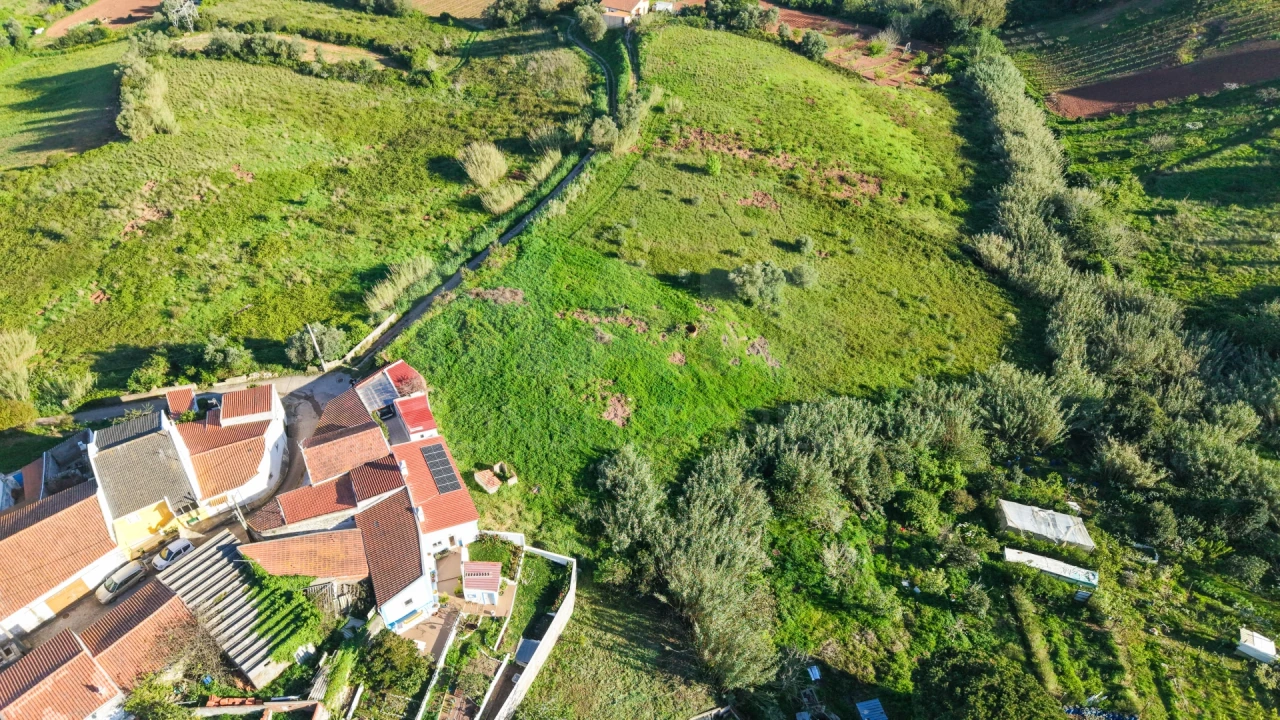 Terreno para Venda em Dois Portos e Runa Foto 8