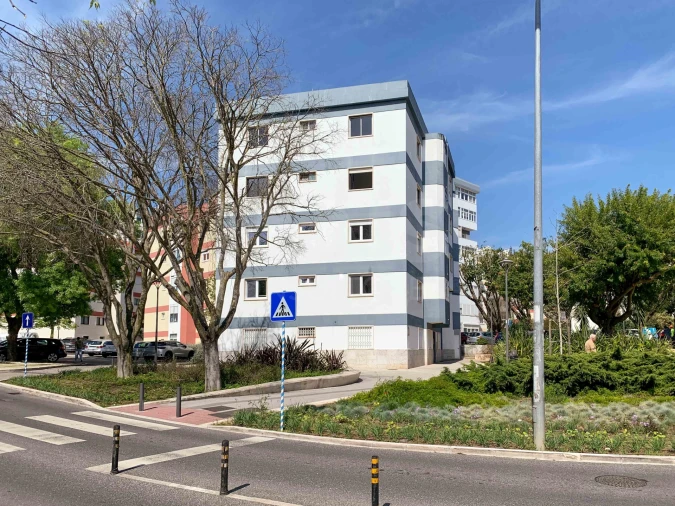 Apartamento T3 para Venda em Oeiras e São Julião da Barra, Paço de Arcos e Caxias Foto 5