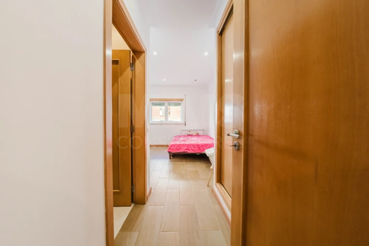 Apartamento T2 para Venda em Caldas da Rainha - Santo Onofre e Serra do Bouro Foto 3