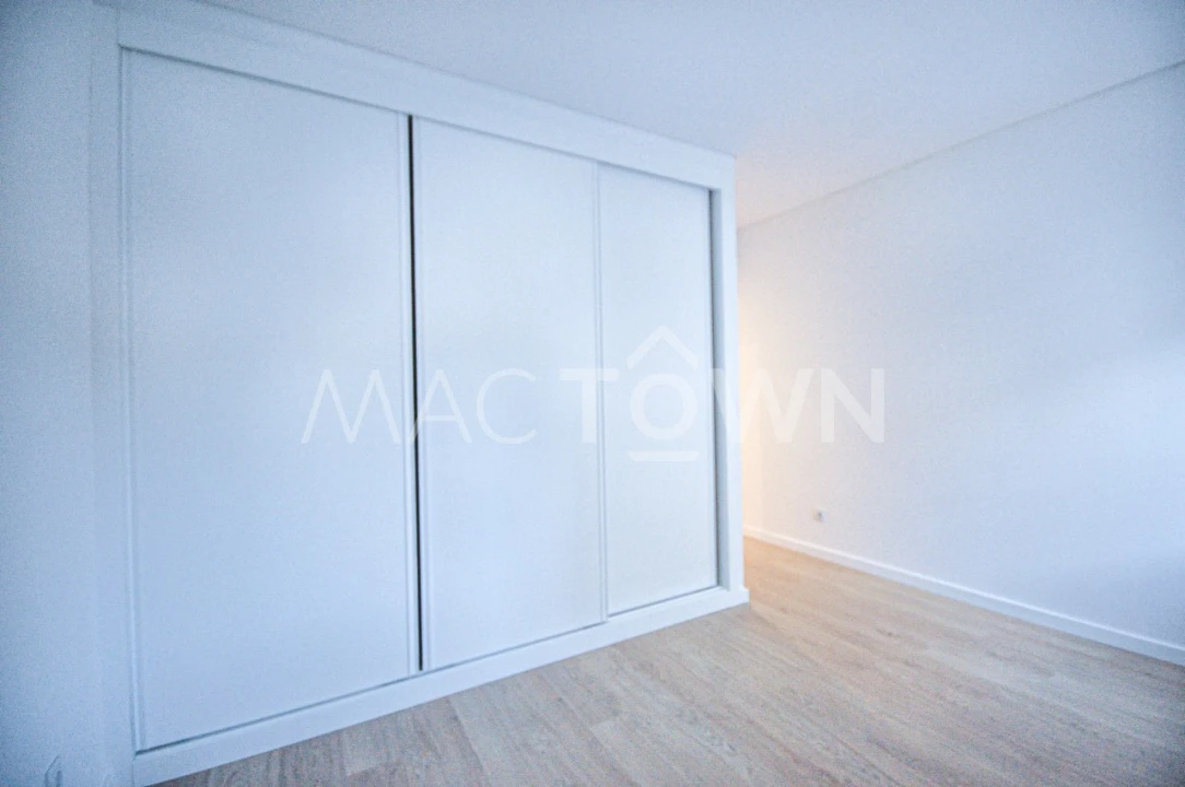 Apartamento T1 para Venda em Camarate, Unhos e Apelação Foto 18