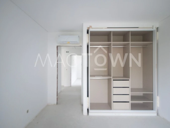 Apartamento T2 para Venda em Camarate, Unhos e Apelação Foto 16