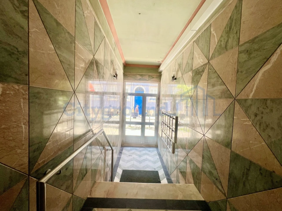 Apartamento T2 para Venda em São Vicente Foto 18