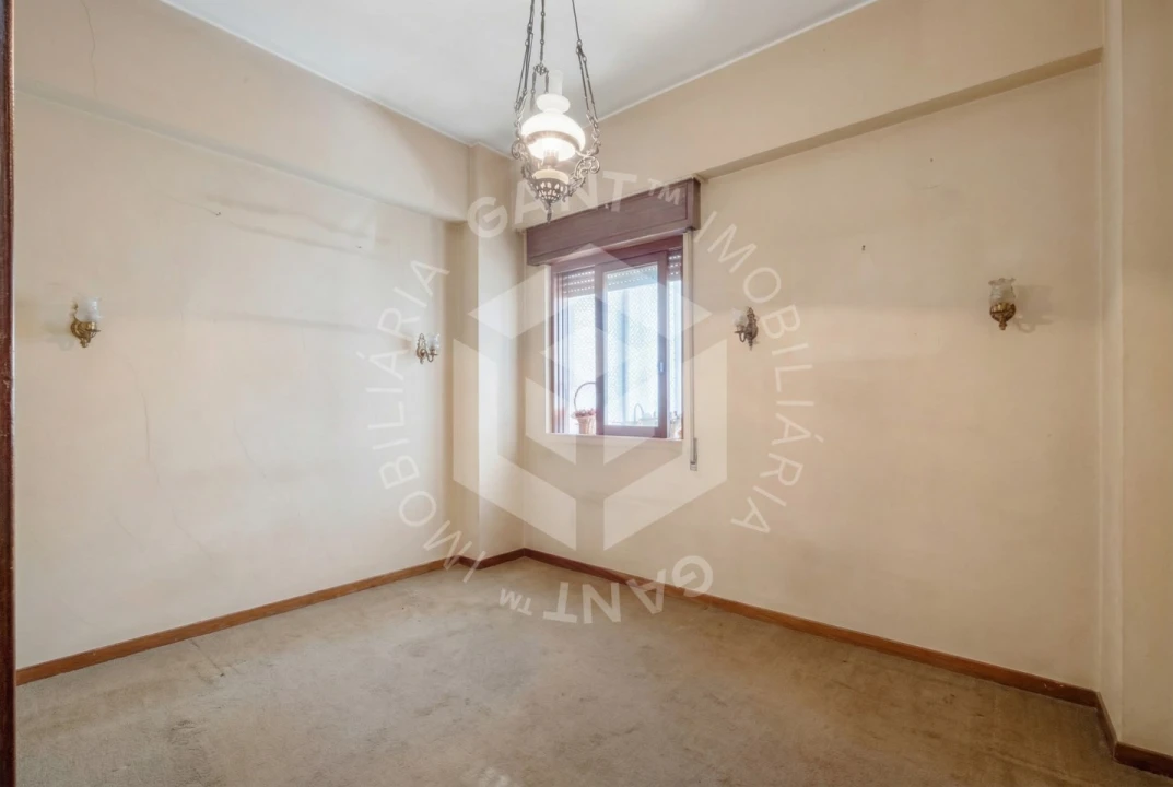 Apartamento T5 para Venda em Algés, Linda-A-Velha e Cruz Quebrada-Dafundo Foto 13