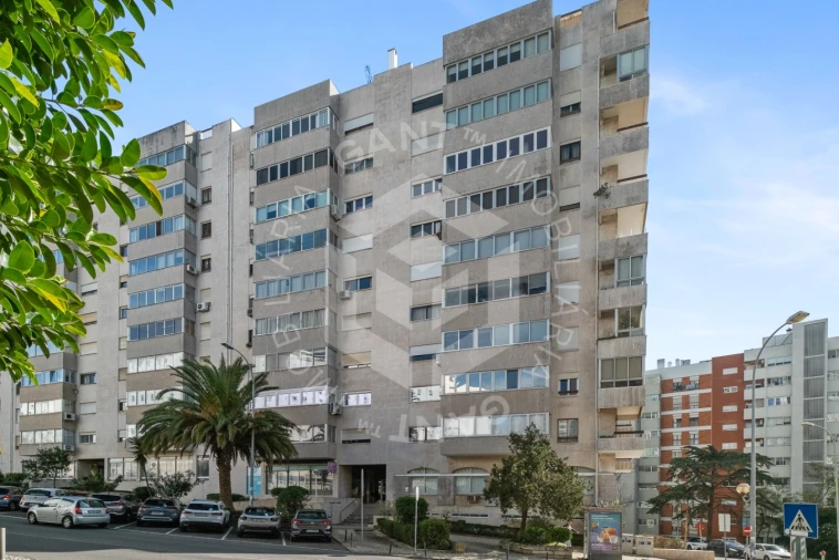 Apartamento T5 para Venda em Algés, Linda-A-Velha e Cruz Quebrada-Dafundo Foto 25