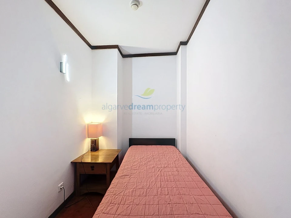 Apartamento T1 para Venda em Albufeira e Olhos de Água Foto 9