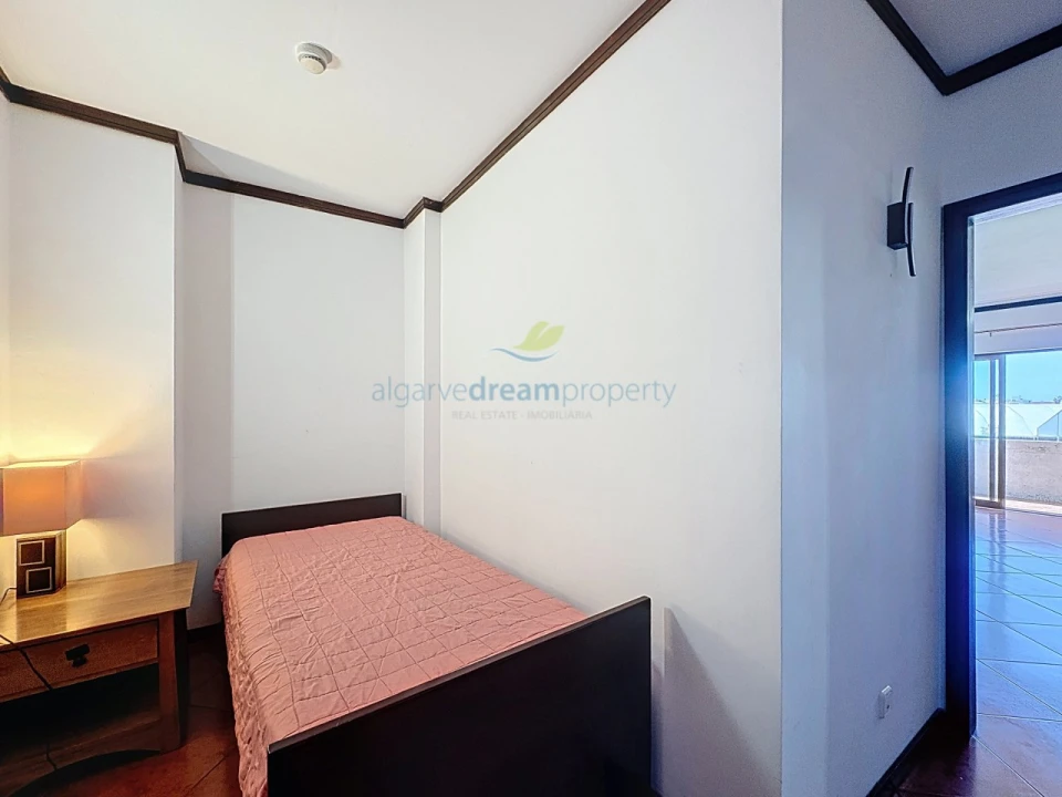 Apartamento T1 para Venda em Albufeira e Olhos de Água Foto 10