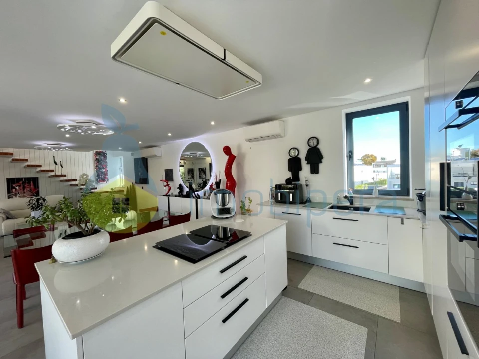 Moradia T3 para Venda em Alcantarilha e Pêra Foto 10