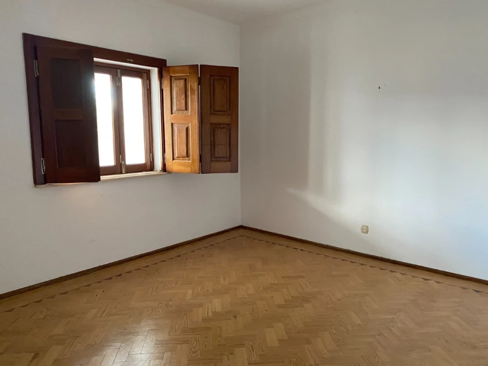 Moradia T4 para Venda em Pego Foto 51