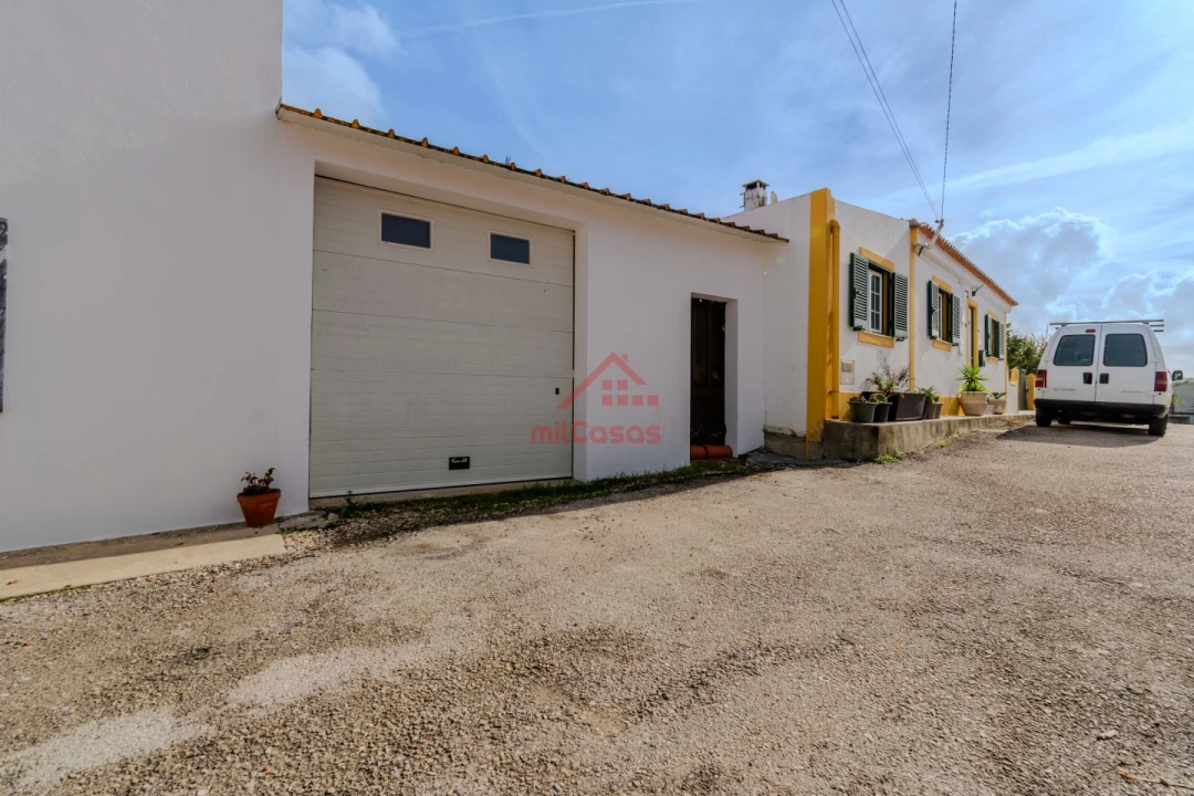 Moradia T3 para Venda em São Pedro da Cadeira Foto 3