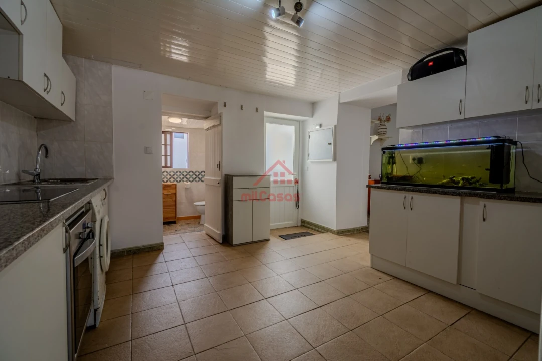 Moradia T3 para Venda em São Pedro da Cadeira Foto 4