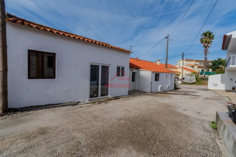 Moradia T3 para Venda em São Pedro da Cadeira Foto 2