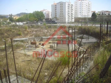 Terreno para Venda em Santa Maria, São Pedro e Matacães