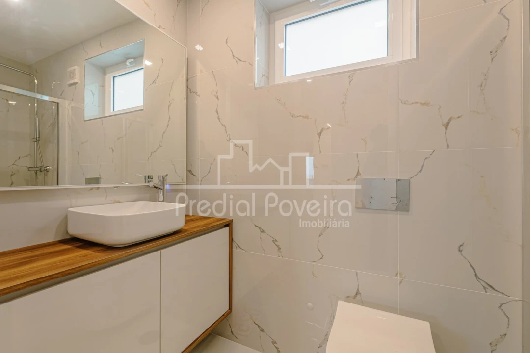 Apartamento T2 para Venda em Aver-O-Mar, Amorim e Terroso Foto 9