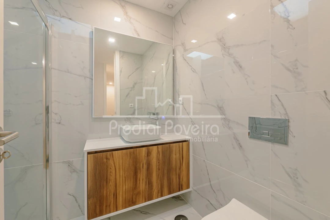 Apartamento T2 para Venda em Aver-O-Mar, Amorim e Terroso Foto 13