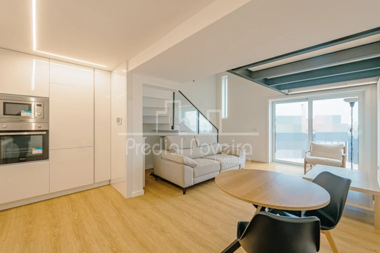 Apartamento T2 para Venda em Aver-O-Mar, Amorim e Terroso Foto 4