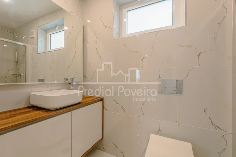 Apartamento T2 para Venda em Aver-O-Mar, Amorim e Terroso Foto 9