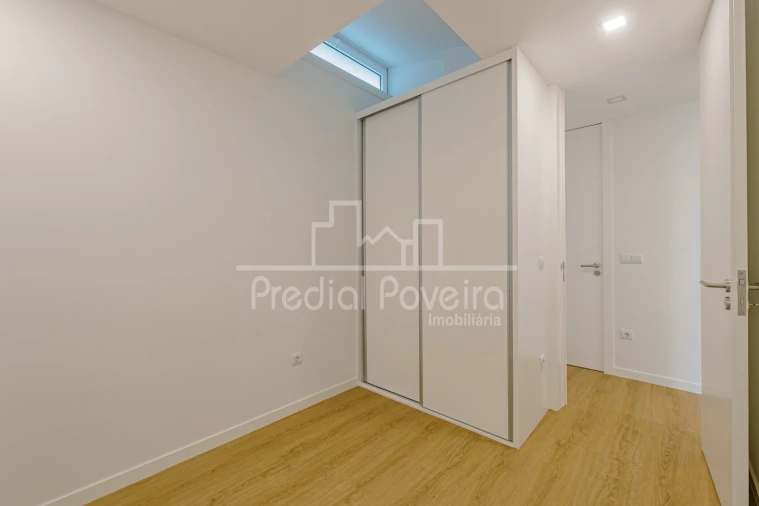 Apartamento T2 para Venda em Aver-O-Mar, Amorim e Terroso Foto 12